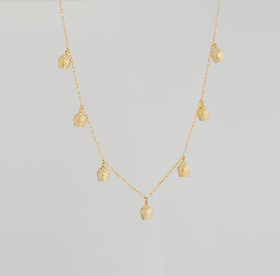 gold-necklace-with-seven-charms-14