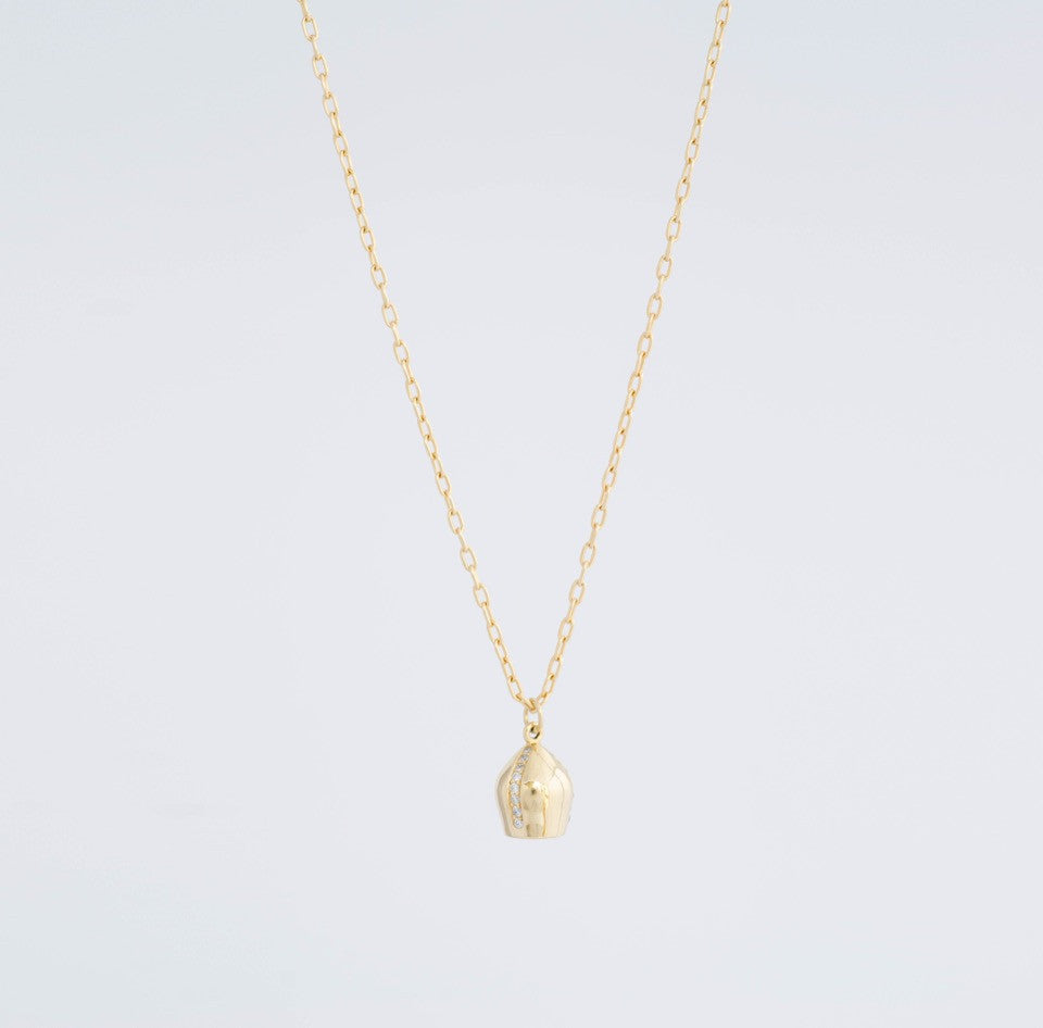 gold-chain-&-diamond-sided-pave-charm-16