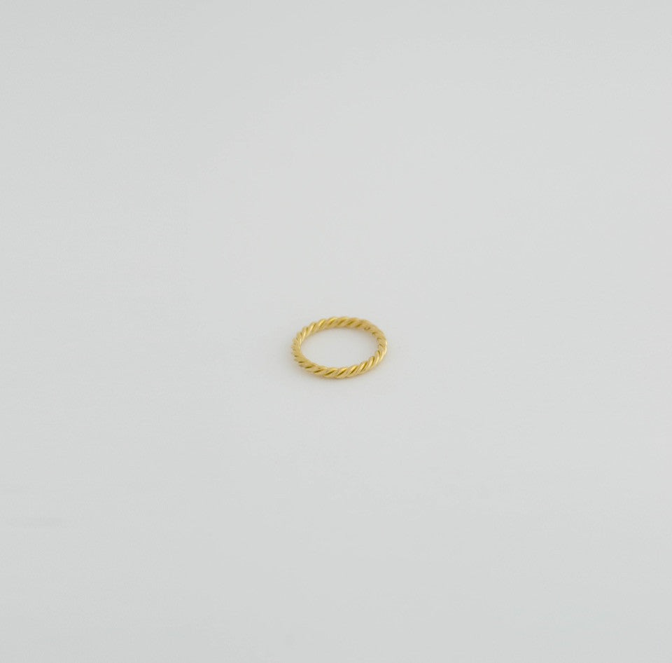 Small English Pendant