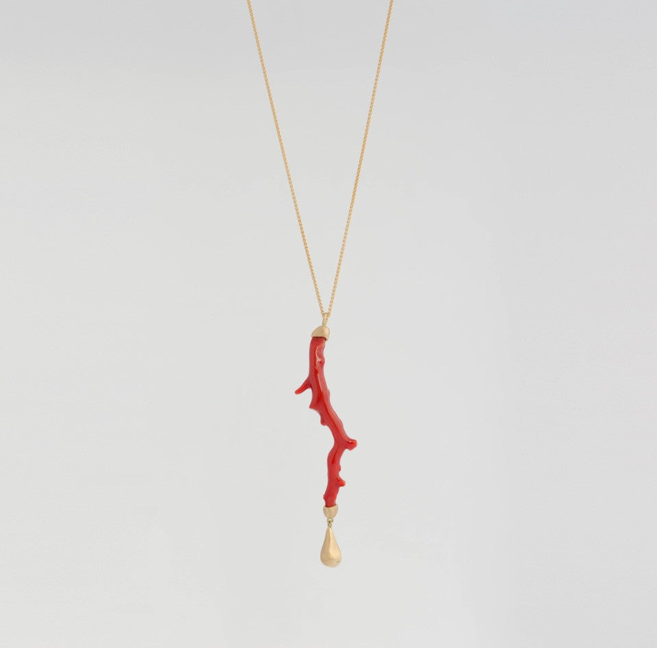 sardinian-coral-&-gold-pendant-&-chain