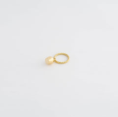gold-ring-&-plain-charm-9.5