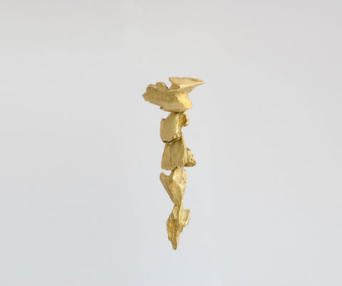 single-articulated-gold-earring