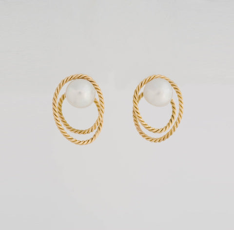 south-sea-baroque-pearl-gold-earrings