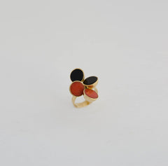 vintage-gold-ring,-coral-&-black-onyx-8